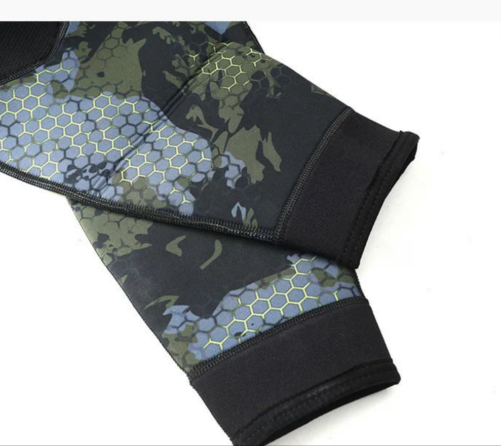 3mm Neoprene Camo Wetsuits - Perfect for Diving, Spearfishing, and Water Sports
